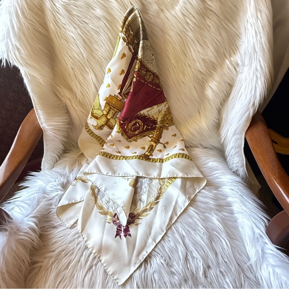 Napoleon Hermès Scarf BY PHILIPPE LEDOUX 90 CM Silk Bee Jacquard MIB - Picture 9 of 13